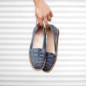 Nisolo Ecuador Huarache in Indigo